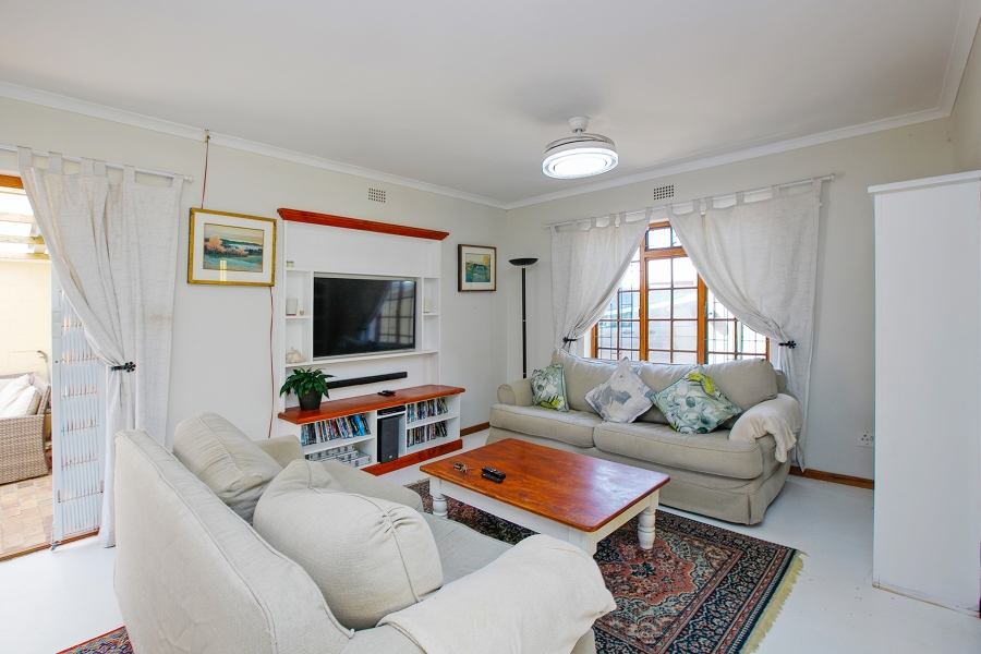 3 Bedroom Property for Sale in Fish Hoek Western Cape